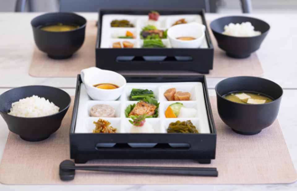 朝食